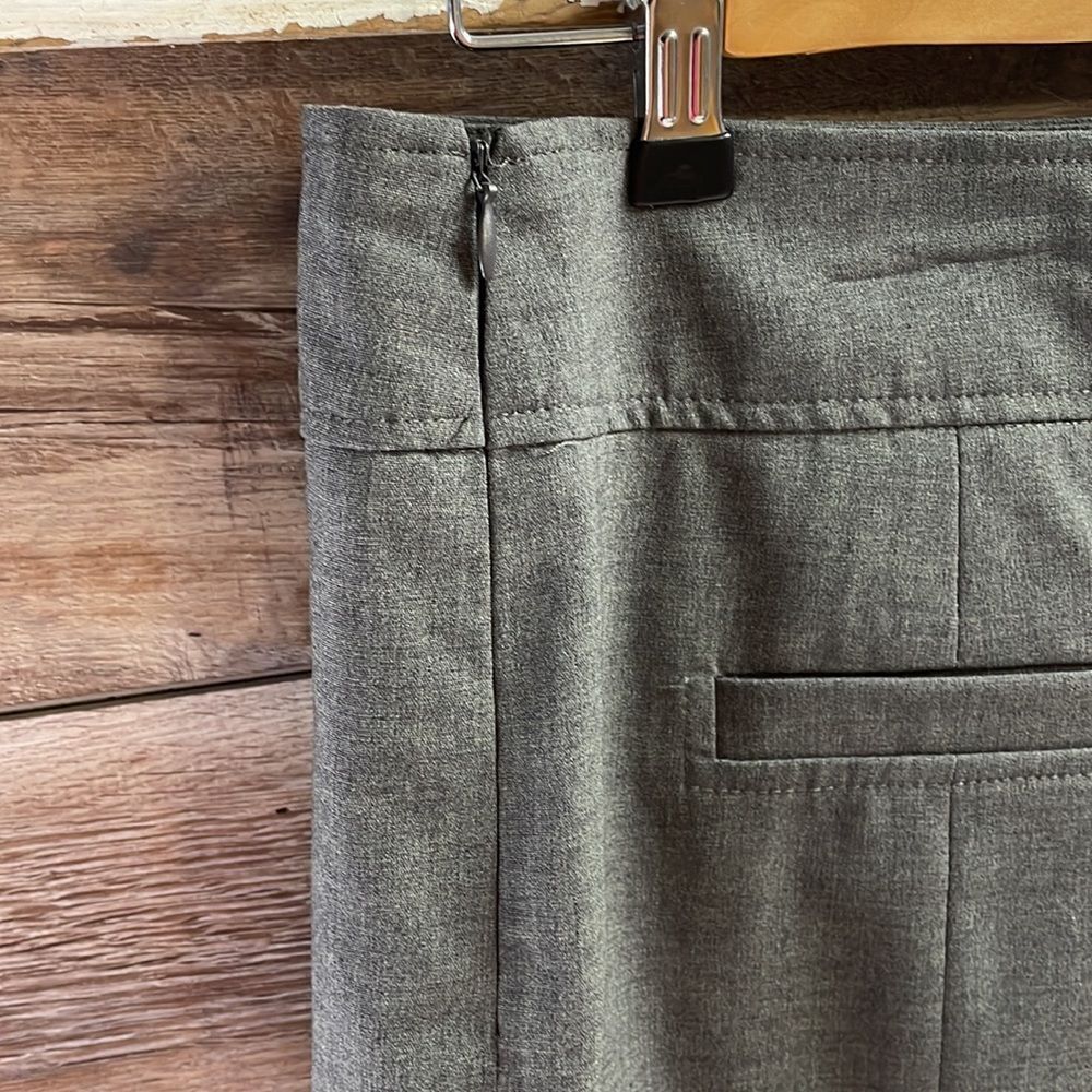 Nue Options Women’s Straight Pencil Skirt Side Zip Back Pockets Gray Size 10P - Picture 3 of 5